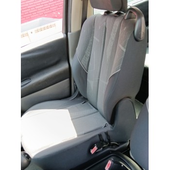 ASIENTO DELANTERO DERECHO 
