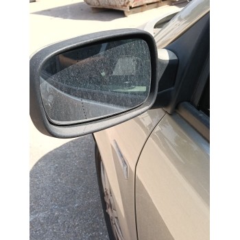 RETROVISOR IZQUIERDO 