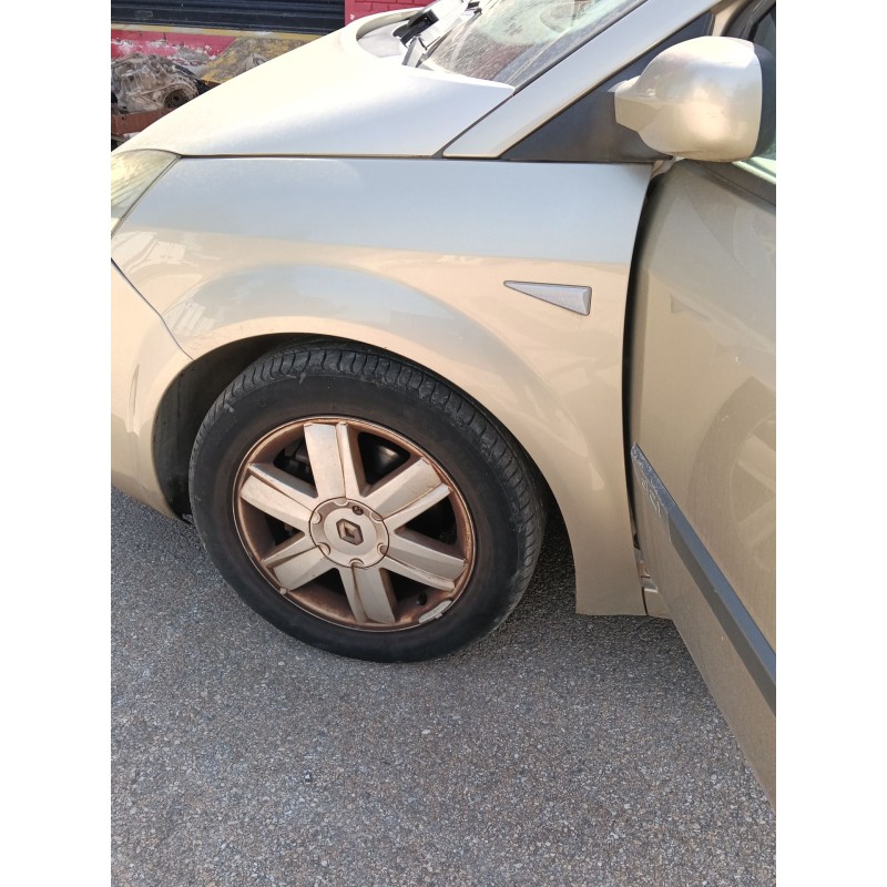 Recambio de aleta delantera izquierda para renault scénic ii (jm0/1_) 1.5 dci (jm1e, jm16) referencia OEM IAM   