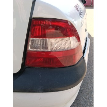 Recambio de piloto trasero derecho para opel vectra b (j96) 1.6 i 16v (f19) referencia OEM IAM   