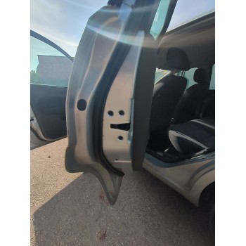 CERRADURA PUERTA TRASERA IZQUIERDA 