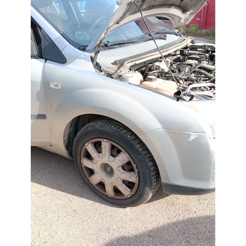 Recambio de aleta delantera derecha para ford focus ii furgoneta/station wagon 1.6 tdci referencia OEM IAM   