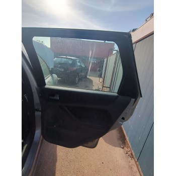 Recambio de puerta trasera derecha para ford focus ii furgoneta/station wagon 1.6 tdci referencia OEM IAM   