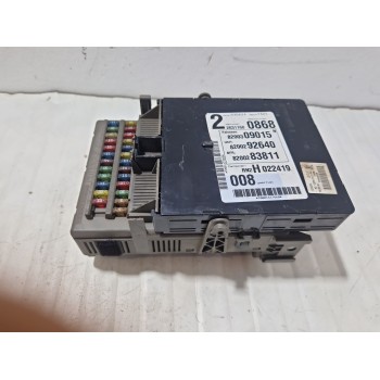 Recambio de caja reles / fusibles para renault laguna ii (bg0/1_) 1.8 16v (bg0b, bg0m) referencia OEM IAM 8200004201E  