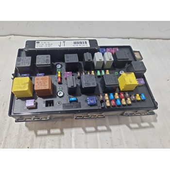 Recambio de caja reles / fusibles para opel astra h (a04) 1.7 cdti (l48) referencia OEM IAM 5DK009464  