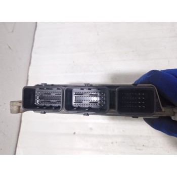 Recambio de centralita motor uce para renault clio iii (br0/1, cr0/1) 1.2 16v referencia OEM IAM S180042157A  