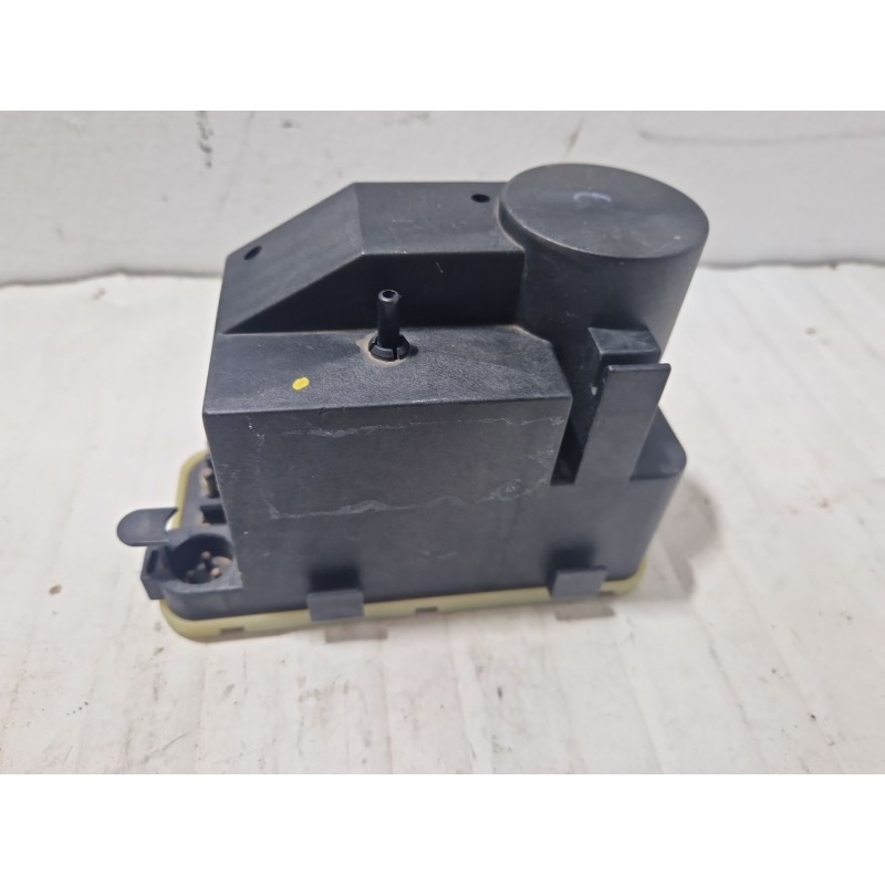 Recambio de centralita cierre para mercedes-benz 124 sedán (w124) 300 d (124.130) referencia OEM IAM 008000948  