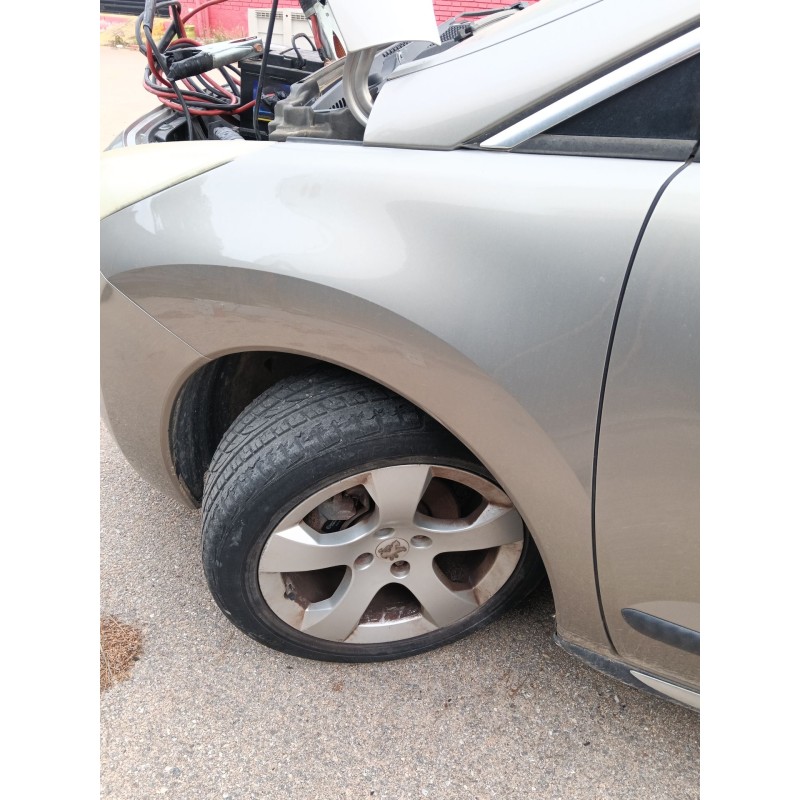 Recambio de aleta delantera izquierda para peugeot 3008 i monospace (0u_) 1.6 hdi referencia OEM IAM   