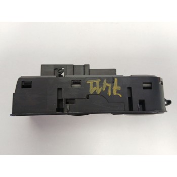 Recambio de mando elevalunas delantero izquierdo para opel astra h (a04) 1.7 cdti (l48) referencia OEM IAM 13228706  