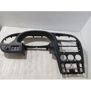 Recambio de consola central para citroën xsara (n1) 1.6 16v referencia OEM IAM 9642157177 9642157277 9642157377