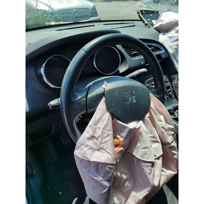 Recambio de volante para peugeot 3008 i monospace (0u_) 1.6 vti referencia OEM IAM   
