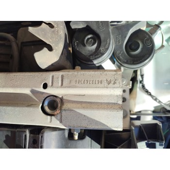 Recambio de refuerzo paragolpes delantero para citroën c4 ii (nc_) 1.6 vti 120 referencia OEM IAM 9672762080  