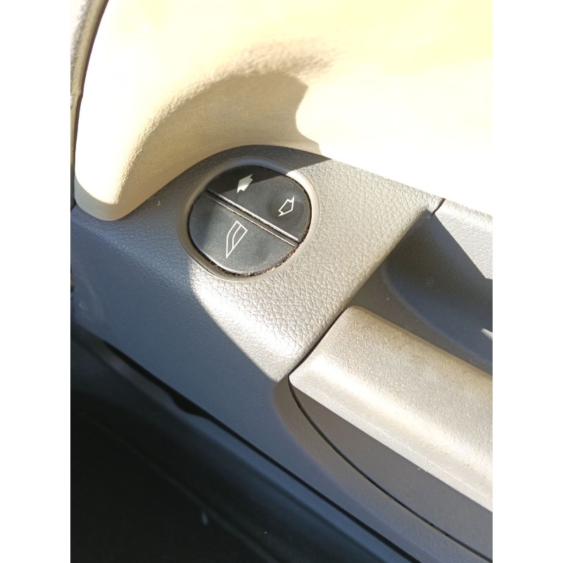 Recambio de mando elevalunas delantero derecho para ford fiesta v (jh_, jd_) 1.4 16v referencia OEM IAM   