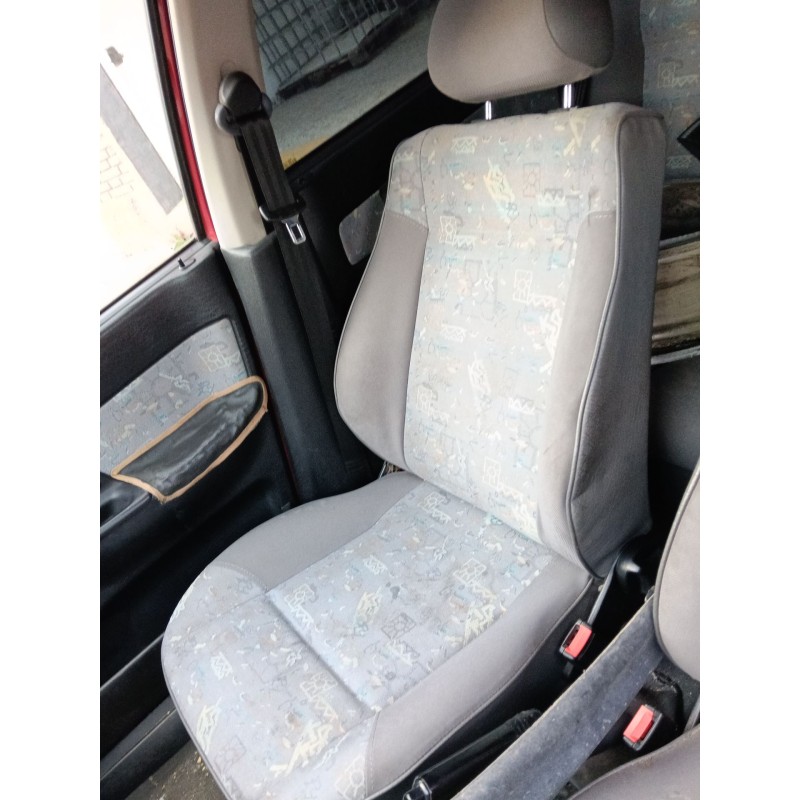 Recambio de asiento delantero derecho para seat ibiza ii (6k1) 1.4 i 16v referencia OEM IAM   