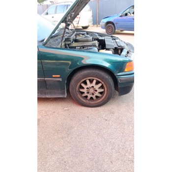 Recambio de aleta delantera derecha para bmw 3 (e36) 318 is referencia OEM IAM   
