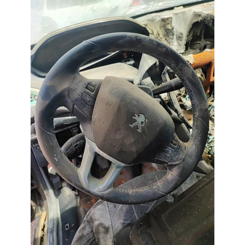 Recambio de volante para peugeot 2008 i (cu_) 1.6 bluehdi 100 referencia OEM IAM   