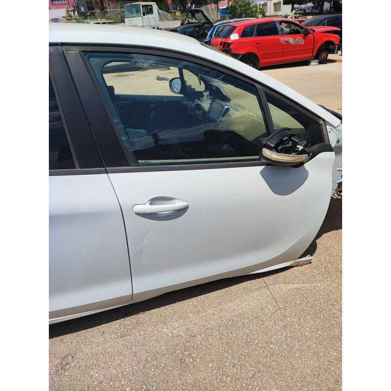 Recambio de puerta delantera derecha para peugeot 208 i (ca_, cc_) 1.4 hdi referencia OEM IAM   