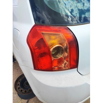 Recambio de piloto trasero izquierdo para toyota corolla (_e12_) 2.0 d-4d (cde120r_, cde120l_) referencia OEM IAM   