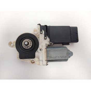 Recambio de motor elevalunas delantero derecho para seat leon (1m1) 1.9 tdi syncro referencia OEM IAM 9776101436202  