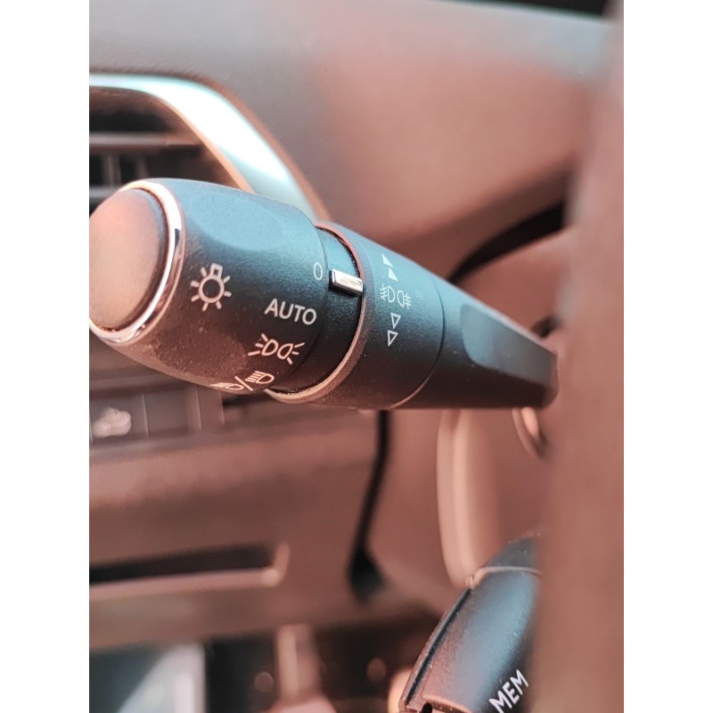 Recambio de mando luces para peugeot 5008 ii (mc_, mj_, mr_, m4_) 1.5 bluehdi 130 (mcyhzj, mcyhzr, mcyhzx) referencia OEM IAM   