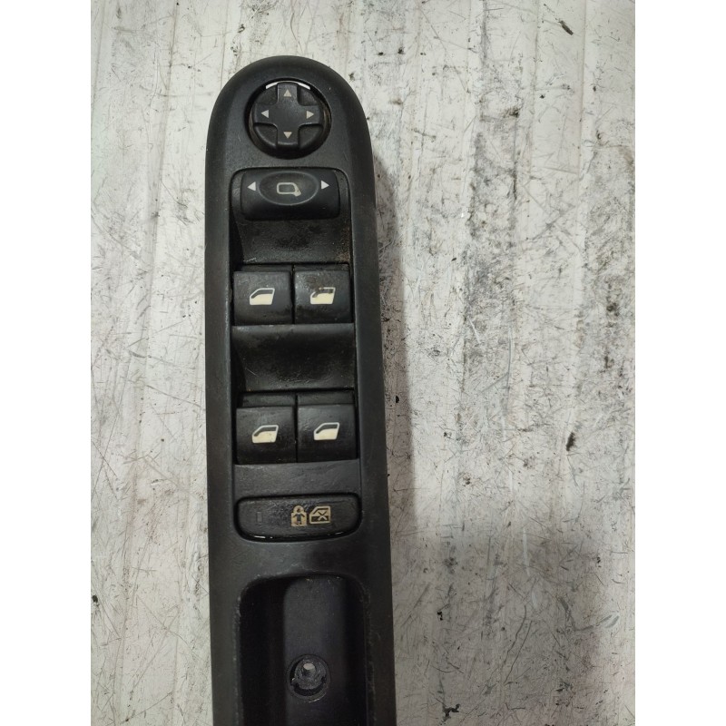Recambio de mando elevalunas delantero izquierdo para peugeot 3008 i monospace (0u_) 1.6 vti referencia OEM IAM 96650620zd  