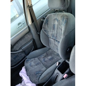 ASIENTO DELANTERO DERECHO 
