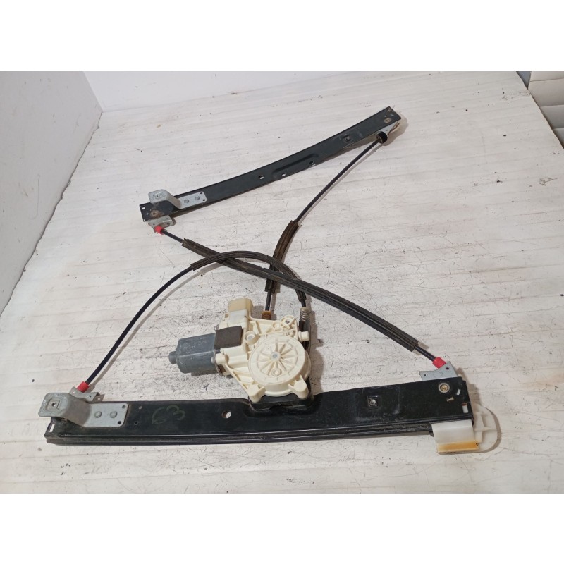 Recambio de elevalunas delantero izquierdo para ford mondeo iii (b5y) 2.2 tdci referencia OEM IAM 0130822287  