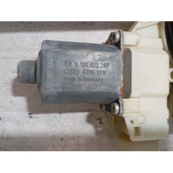 Recambio de elevalunas delantero izquierdo para ford mondeo iii (b5y) 2.2 tdci referencia OEM IAM 0130822287  