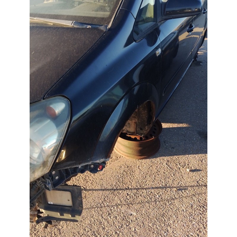 Recambio de aleta delantera izquierda para opel zafira / zafira family b (a05) 1.9 cdti (m75) referencia OEM IAM   