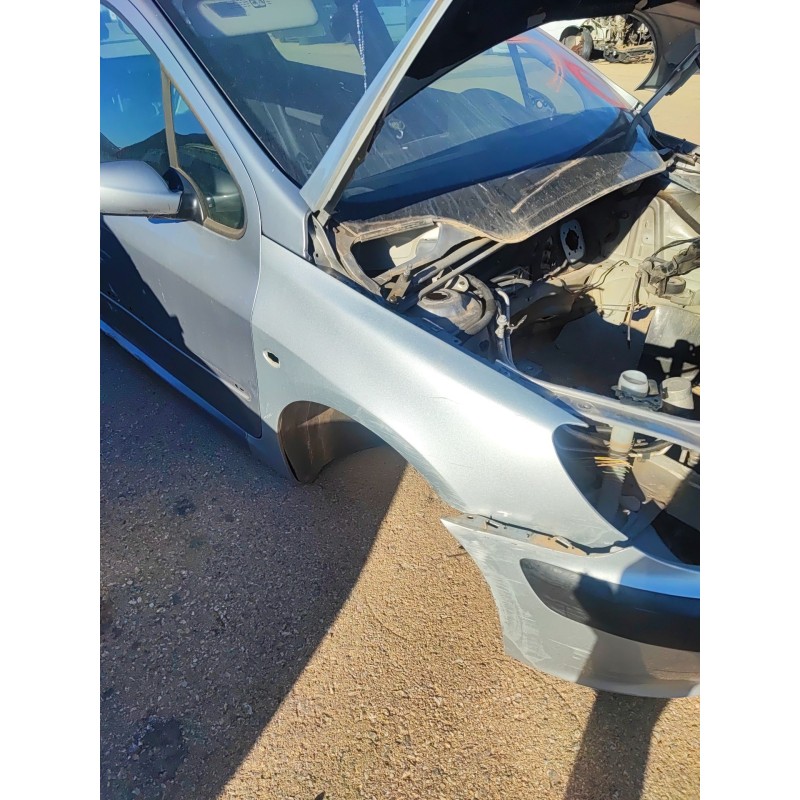 Recambio de aleta delantera derecha para peugeot 307 (3a/c) 2.0 hdi 90 referencia OEM IAM   