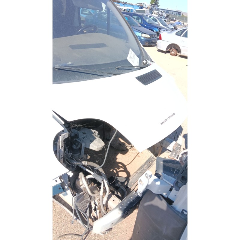 Recambio de capot para nissan primastar furgoneta (x83) 1.9 dci 100 referencia OEM IAM   