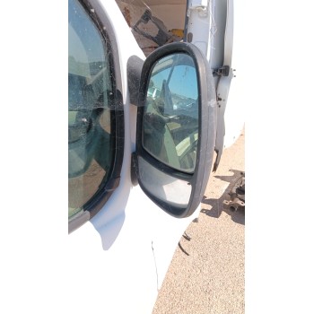 Recambio de retrovisor derecho para nissan primastar furgoneta (x83) 1.9 dci 100 referencia OEM IAM   