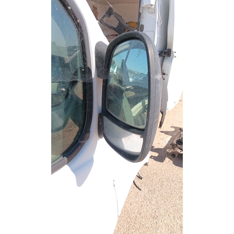 Recambio de retrovisor derecho para nissan primastar furgoneta (x83) 1.9 dci 100 referencia OEM IAM   