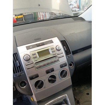 Recambio de pantalla multifuncion para toyota corolla verso (zer_, zze12_, r1_) 2.2 d-4d (aur10_) referencia OEM IAM   