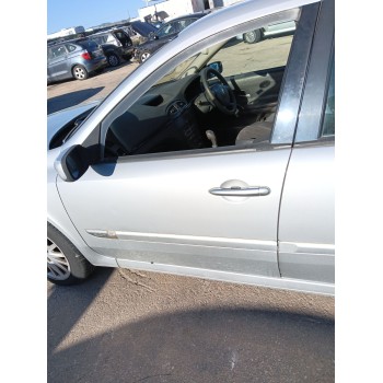 Recambio de puerta delantera izquierda para renault laguna ii (bg0/1_) 2.0 16v (bg03, bg0z, bg0t, bg1y) referencia OEM IAM   