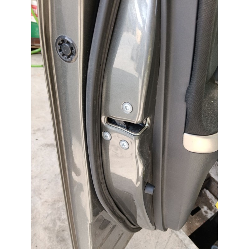 Recambio de cerradura puerta delantera izquierda para toyota corolla verso (zer_, zze12_, r1_) 2.2 d-4d (aur10_) referencia OEM 