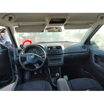 skoda fabia ii combi (545) del año 2010