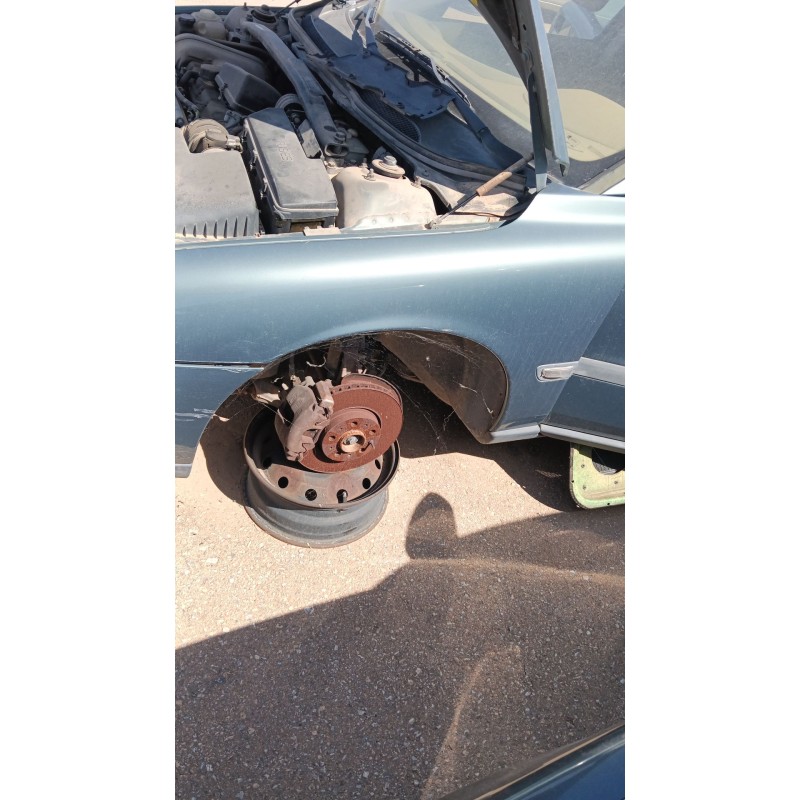Recambio de aleta delantera izquierda para volvo s60 i (384) 2.4 referencia OEM IAM   
