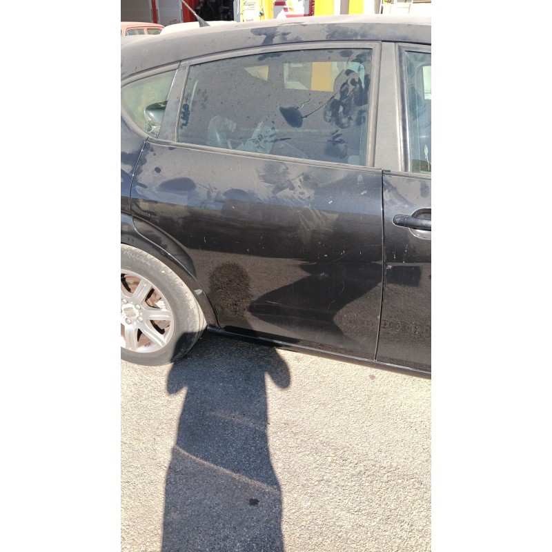 Recambio de puerta trasera derecha para seat leon (1p1) 1.9 tdi referencia OEM IAM   