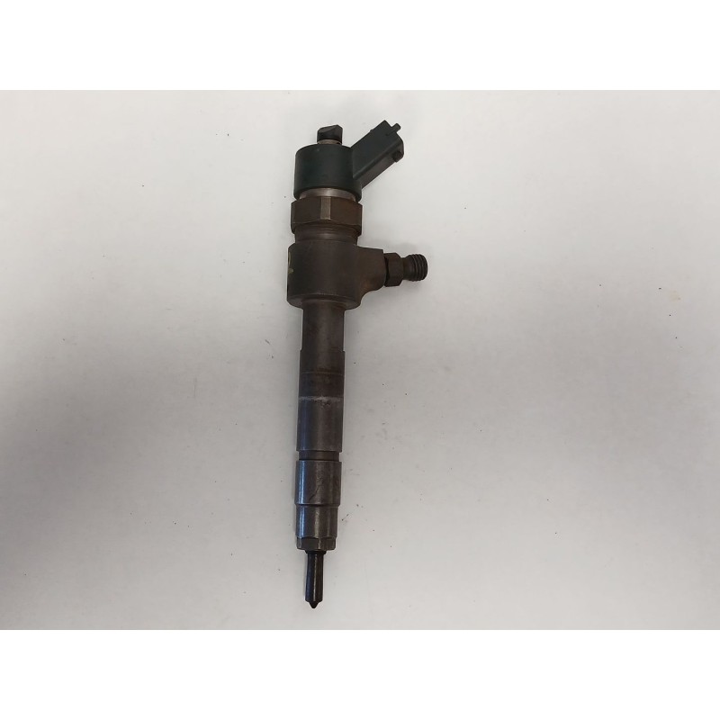Recambio de inyector para fiat punto (188_) 1.9 ds 60 (188.031, .051, .231, .251) referencia OEM IAM 0445110019  