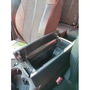 Recambio de apoyabrazos central para peugeot 5008 ii (mc_, mj_, mr_, m4_) 1.5 bluehdi 130 (mcyhzj, mcyhzr, mcyhzx) referencia OE