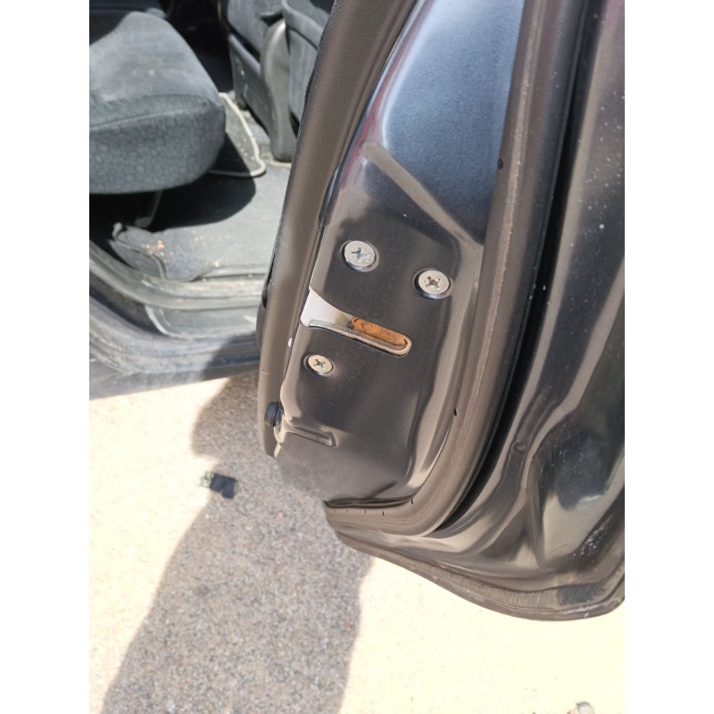 Recambio de cerradura puerta trasera derecha para honda fr-v (be) 2.0 (be3) referencia OEM IAM   