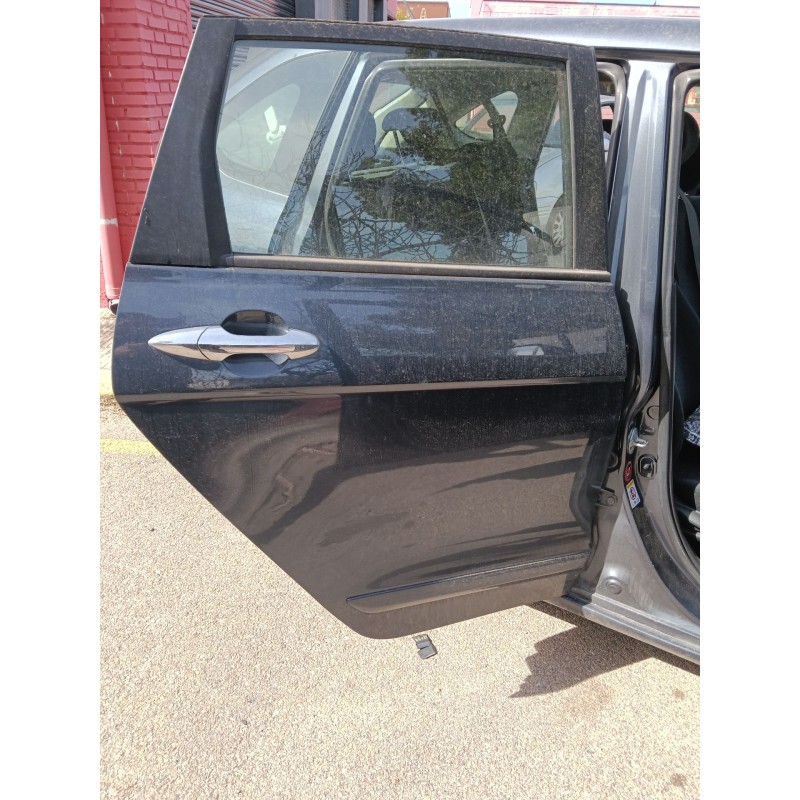 Recambio de puerta trasera derecha para honda fr-v (be) 2.0 (be3) referencia OEM IAM   