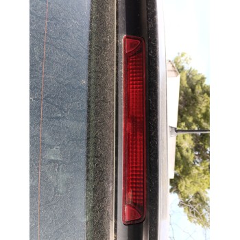 LUZ CENTRAL DE FRENO 