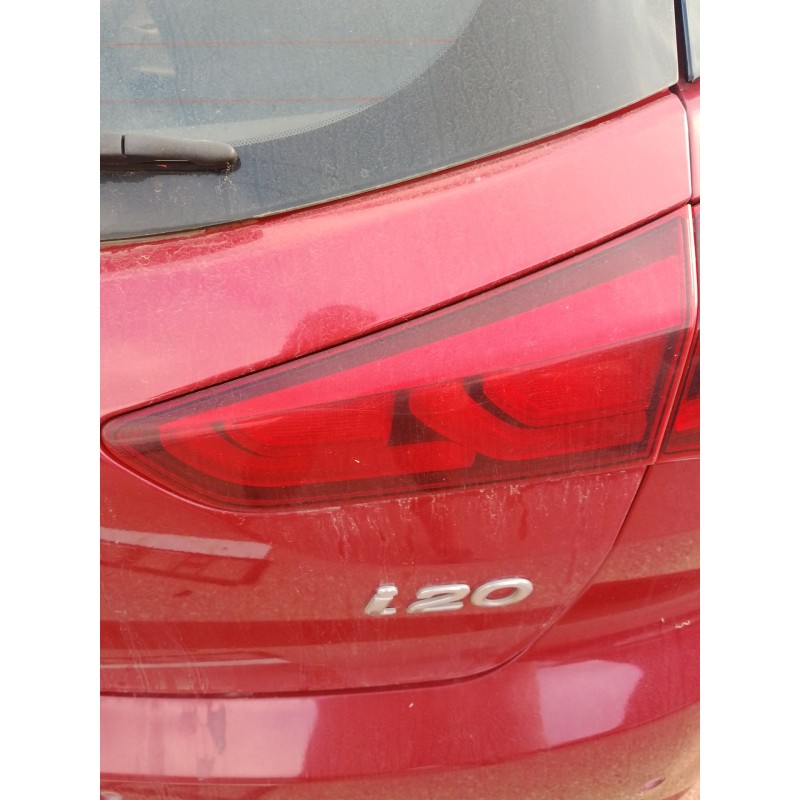 Recambio de piloto trasero derecho interior para hyundai i20 ii (gb, ib) 1.1 crdi referencia OEM IAM   