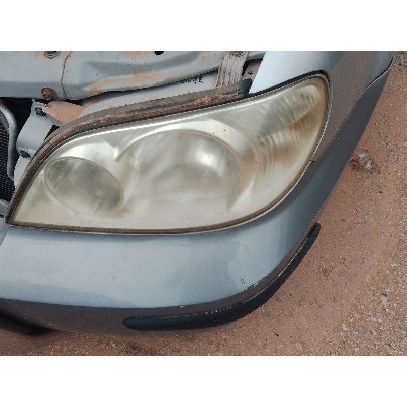Recambio de faro izquierdo para kia carnival ii (gq) 2.9 crdi referencia OEM IAM   