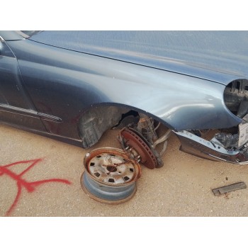Recambio de aleta delantera derecha para mercedes-benz clk (c209) clk 270 cdi (209.316) referencia OEM IAM   