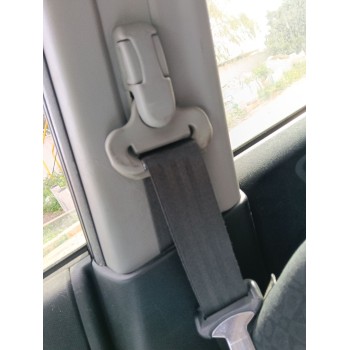 CINTURON SEGURIDAD DELANTERO IZQUIERDO 