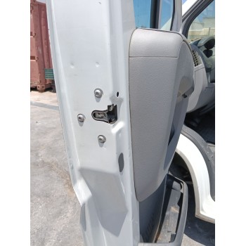 CERRADURA PUERTA DELANTERA IZQUIERDA 