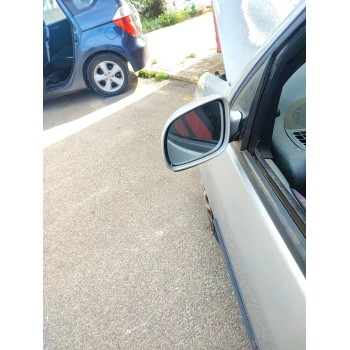 RETROVISOR IZQUIERDO 